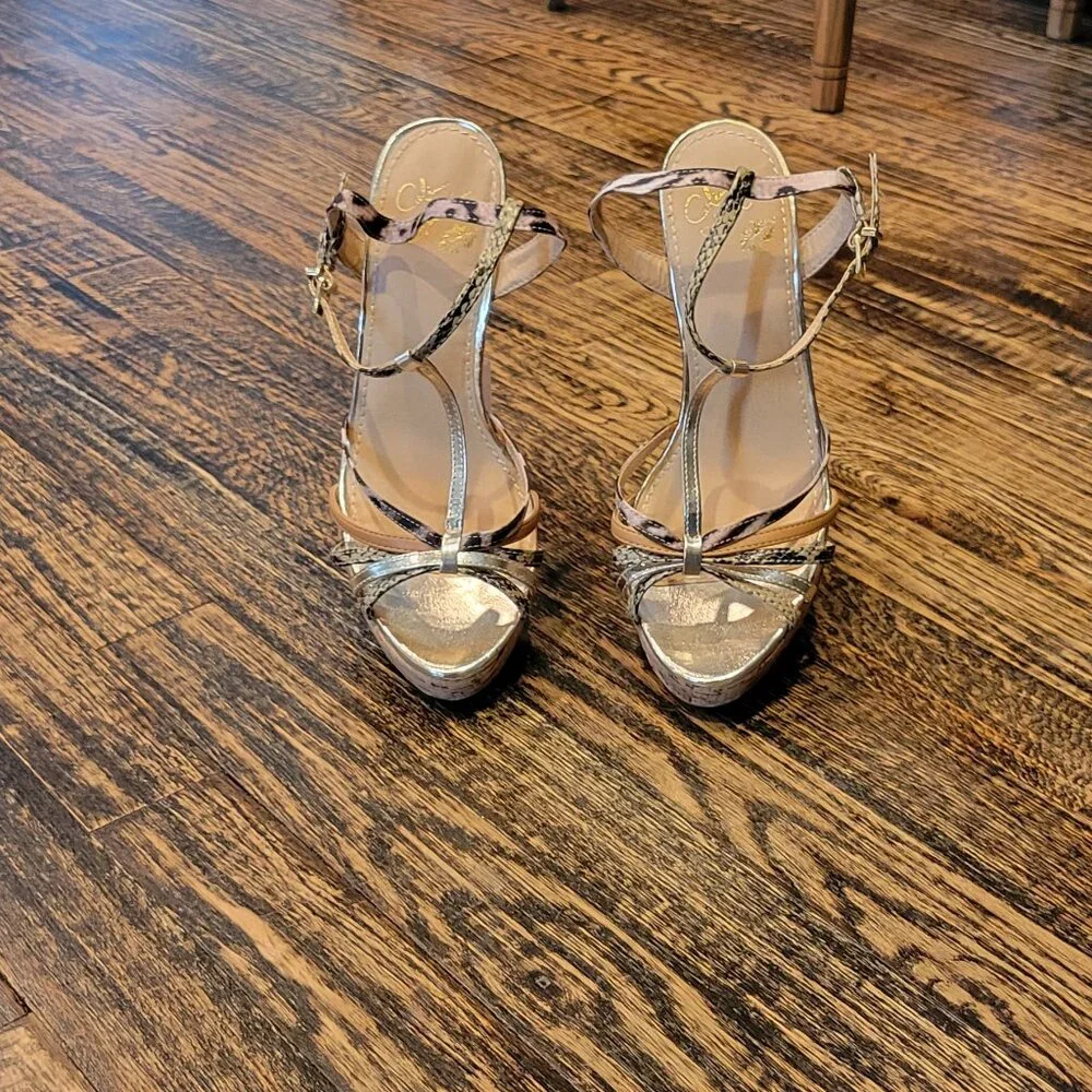 STRAPPY DRESS WOMEN'S SHOES